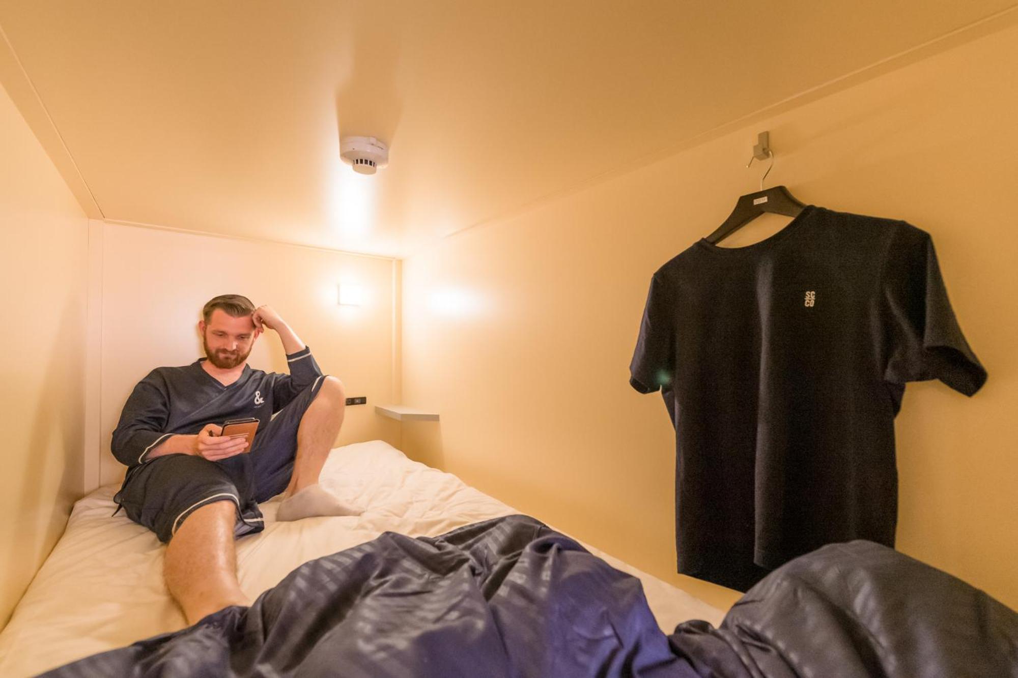 &And Hostel Kuramae West Токіо Екстер'єр фото